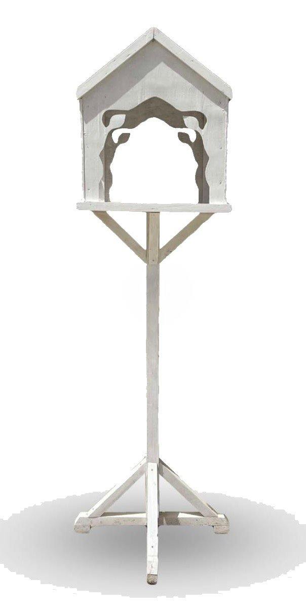 Handmade Art White Bird Feeder - www.Greenie.ae Buy online Best and Healthy Plants and quality products guarantee in Dubai Plants Shop in Dubai Abu Dhabi all over UAE Plants near me Fresh Plants in Dubai where to buy plants in UAE - Greenie.ae